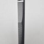 Pieptene 012 în carbon mediu pentru tuns
